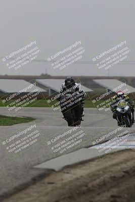 media/Nov-29-2025-TrackDaz (Sat) [[10ae2d9bce]]/C Group/Session 4 (Wheelie Bump)/